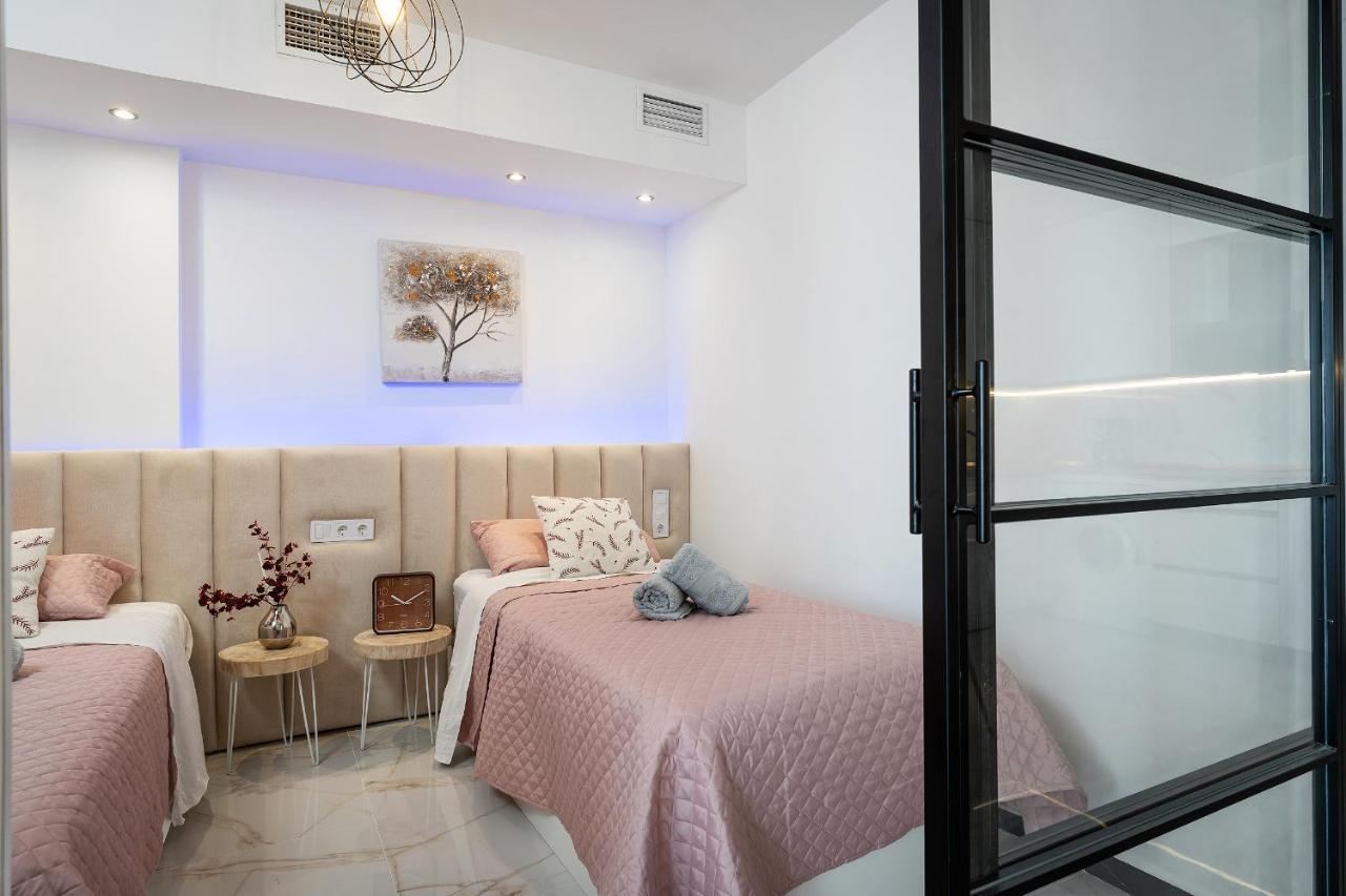 Apartamento La Roca Chica Torremolinos Exterior foto