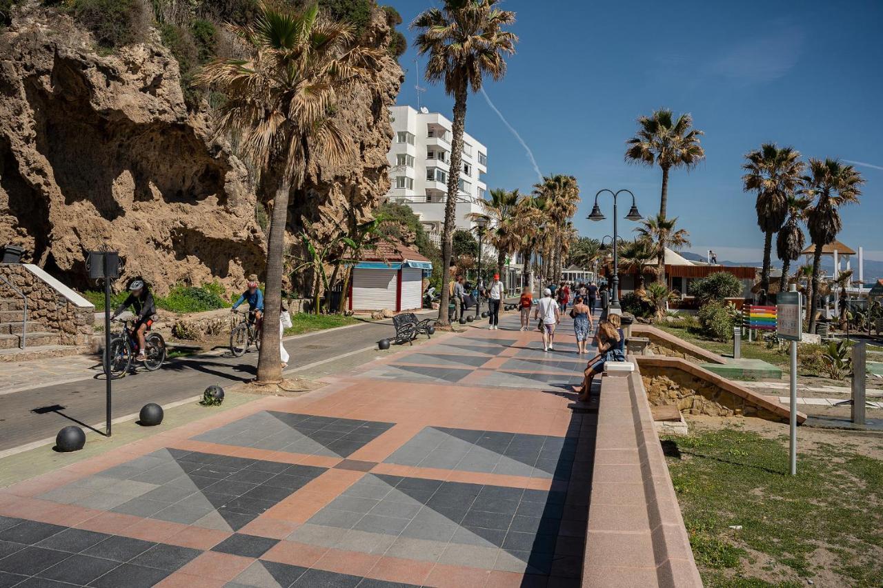 Apartamento La Roca Chica Torremolinos Exterior foto
