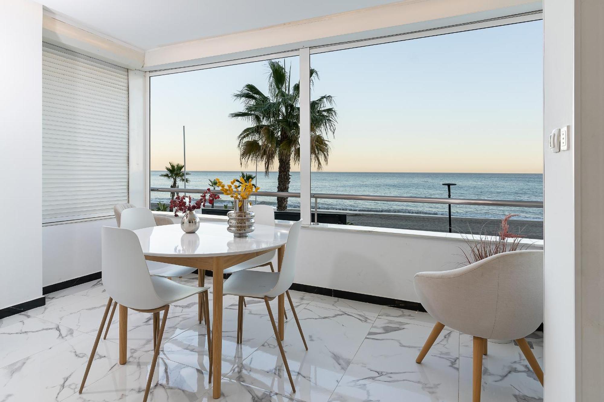 Apartamento La Roca Chica Torremolinos Exterior foto